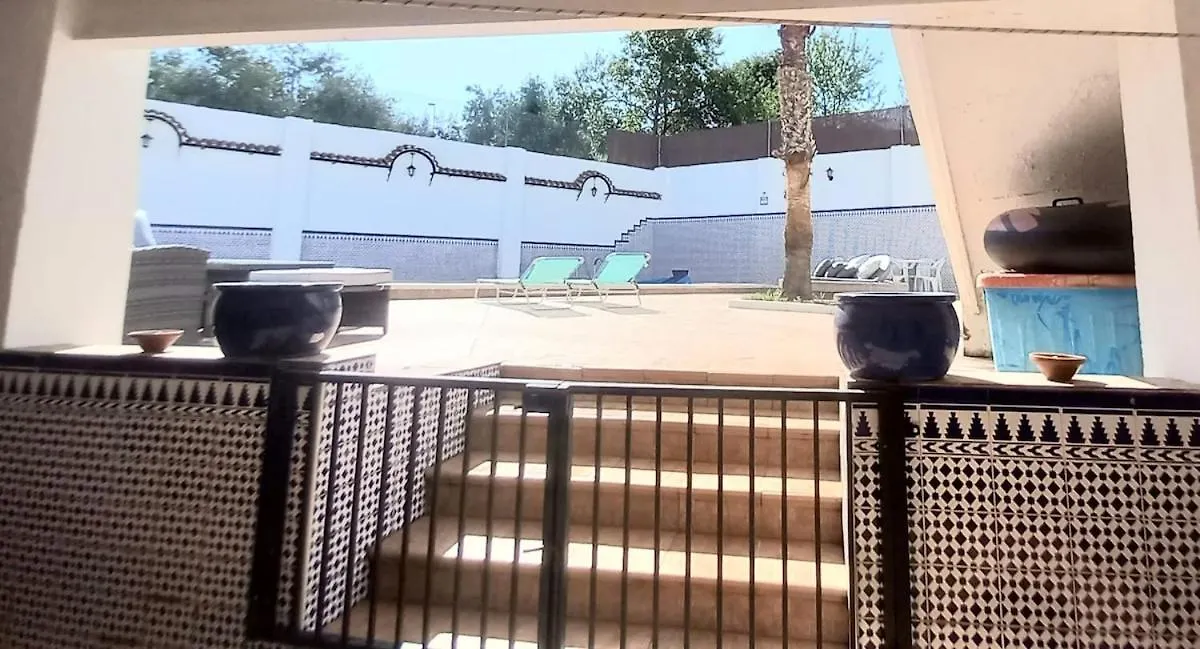 5 Bedroom House, Private Pool & Outside Kitchen Zagra